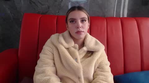 Snapshot of valentina_red18 chatting on March 2026 04:23:01 PM Valentina online show from March 2026 04:23:01 PM