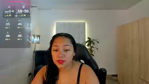 Snapshot of valentina_xx69 chatting on September 2025 02:06:02 PM Valentina online show from September 2025 02:06:02 PM
