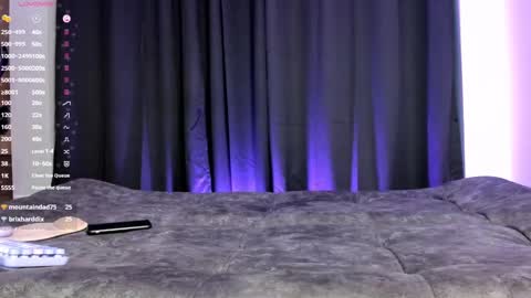 Snapshot of valentinaroyal chatting on January 2025 04:50:02 AM valentinaroyal online show from January 2025 04:50:02 AM