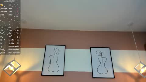 Mia  online show from December 2025 08:26:02 PM