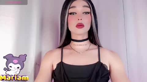 Snapshot of valentinne_marian chatting on December 2024 05:58:01 AM Marian online show from December 2024 05:58:01 AM