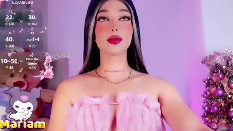 Snapshot of valentinne_marian chatting on December 2024 06:06:02 AM Marian online show from December 2024 06:06:02 AM