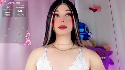 Snapshot of valentinne_marian chatting on January 2025 02:56:01 AM Marian online show from January 2025 02:56:01 AM