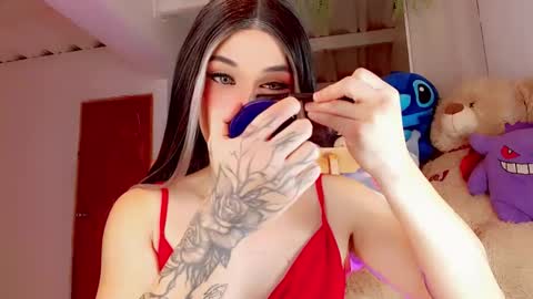 Snapshot of valentinne_marian chatting on February 2025 07:26:02 AM Marian online show from February 2025 07:26:02 AM