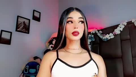 Snapshot of valentinne_marian chatting on September 2025 08:14:01 AM Marian online show from September 2025 08:14:01 AM