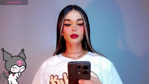 Snapshot of valentinne_marian chatting on October 2025 08:02:02 AM Marian online show from October 2025 08:02:02 AM