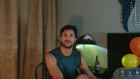 Valentino online show from December 2025 09:43:02 PM