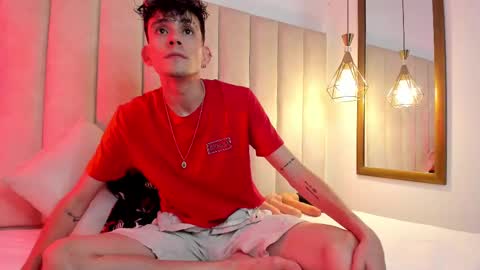 Snapshot of valentinomoreti chatting on February 2025 03:42:02 AM Valentino online show from February 2025 03:42:02 AM