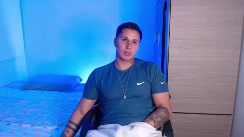 Snapshot of valentinosex_1 chatting on June 2026 09:16:02 PM VALENTINO online show from June 2026 09:16:02 PM