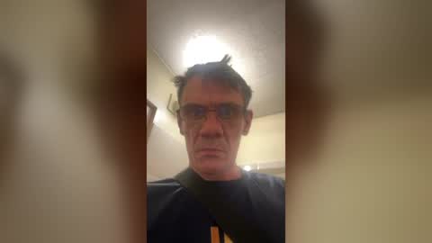 valentinsvans7 online show from August 2026 11:40:02 PM