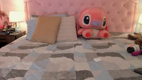 Snapshot of valentoro1 chatting on January 2025 02:36:01 PM Vale Toro online show from January 2025 02:36:01 PM