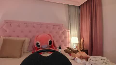 Snapshot of valentoro1 chatting on February 2025 12:21:02 PM Vale Toro online show from February 2025 12:21:02 PM