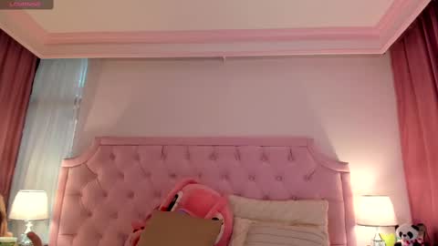 Snapshot of valentoro1 chatting on March 2025 06:16:01 PM Vale Toro online show from March 2025 06:16:01 PM