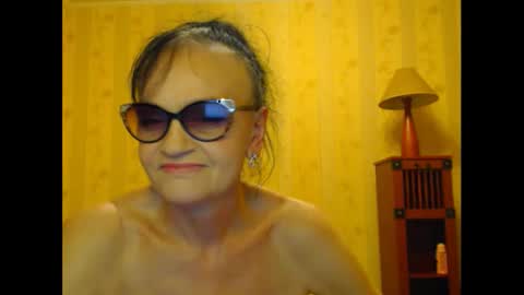Snapshot of valenttijm3851 chatting on March 2025 05:28:02 PM valentijm online show from March 2025 05:28:02 PM