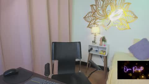 Valery And Daniel online show from November 2025 02:00:02 AM