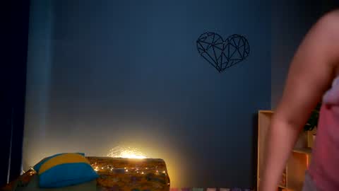 Snapshot of valeri______ chatting on July 2026 06:58:02 AM valeri______ online show from July 2026 06:58:02 AM
