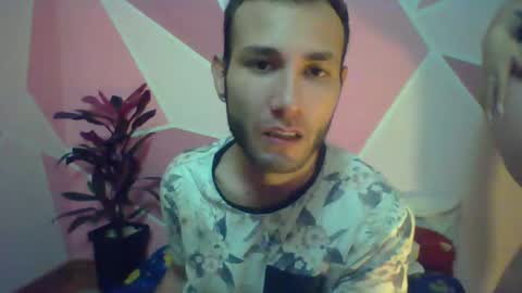 Snapshot of valeri_cove chatting on January 2025 07:14:02 AM Valeri Cove online show from January 2025 07:14:02 AM