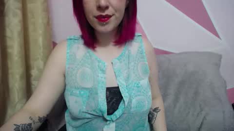 Snapshot of valeri_cove chatting on March 2025 07:08:02 AM Valeri Cove online show from March 2025 07:08:02 AM