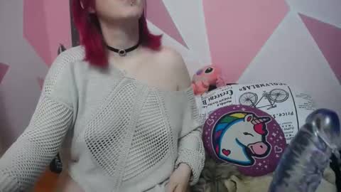 Snapshot of valeri_cove chatting on March 2025 11:29:02 AM Valeri Cove online show from March 2025 11:29:02 AM