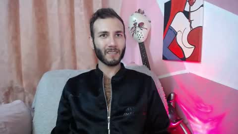 Snapshot of valeri_cove chatting on October 2025 07:09:01 AM Valeri Cove online show from October 2025 07:09:01 AM