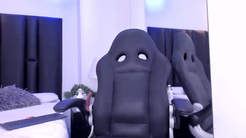 Snapshot of valeri_tafur chatting on January 2025 07:53:02 PM valeri_tafur online show from January 2025 07:53:02 PM