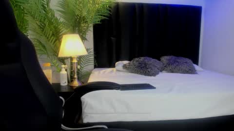 Snapshot of valeri_tafur chatting on October 2025 10:59:02 AM valeri_tafur online show from October 2025 10:59:02 AM