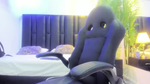 Snapshot of valeri_tafur chatting on November 2025 11:23:02 AM valeri_tafur online show from November 2025 11:23:02 AM