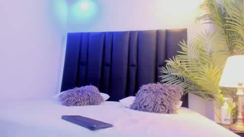 valeri_tafur online show from February 2026 11:07:01 AM