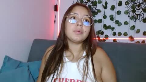 valeria online show from January 2025 05:44:02 AM