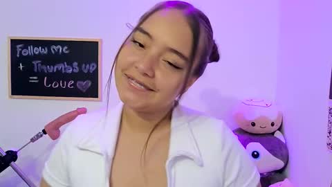 Snapshot of valeria_cherry chatting on March 2026 02:45:02 AM valeria online show from March 2026 02:45:02 AM