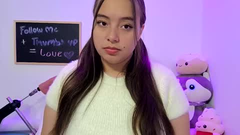 Snapshot of valeria_cherry chatting on April 2026 02:01:01 AM valeria online show from April 2026 02:01:01 AM