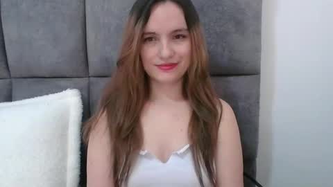 Snapshot of valeriafrannco chatting on January 2025 04:57:01 PM valeriafrannco online show from January 2025 04:57:01 PM