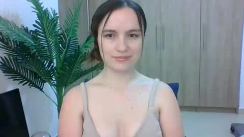 Snapshot of valeriafrannco chatting on January 2025 12:04:02 AM valeriafrannco online show from January 2025 12:04:02 AM