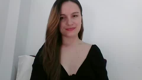 Snapshot of valeriafrannco chatting on January 2025 06:28:02 AM valeriafrannco online show from January 2025 06:28:02 AM
