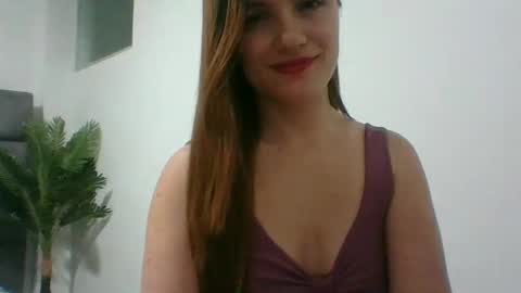 Snapshot of valeriafrannco chatting on February 2025 03:24:02 AM valeriafrannco online show from February 2025 03:24:02 AM