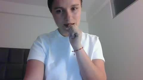 Snapshot of valeriafrannco chatting on October 2025 05:28:01 AM valeriafrannco online show from October 2025 05:28:01 AM