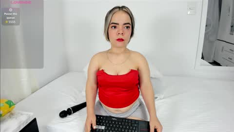 valerialoren online show from September 2025 02:34:01 AM