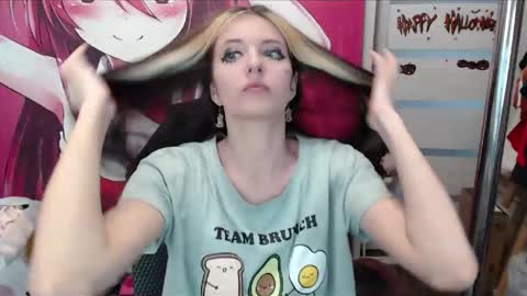 Snapshot of valeriaxkiss chatting on March 2026 08:51:01 AM ValeriaXKiss online show from March 2026 08:51:01 AM