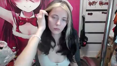 Snapshot of valeriaxkiss chatting on March 2026 03:48:01 PM ValeriaXKiss online show from March 2026 03:48:01 PM