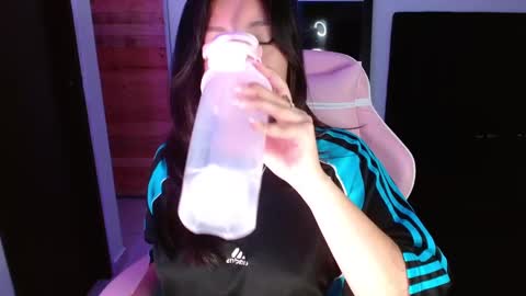 Valeri online show from February 2025 09:54:02 AM