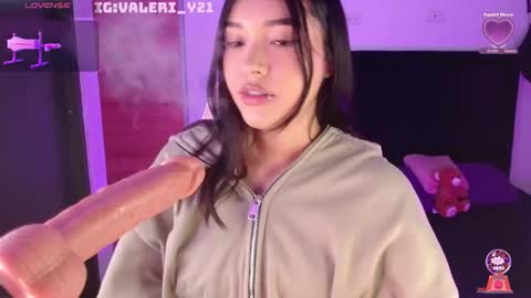 Valeri online show from November 2025 06:47:02 AM