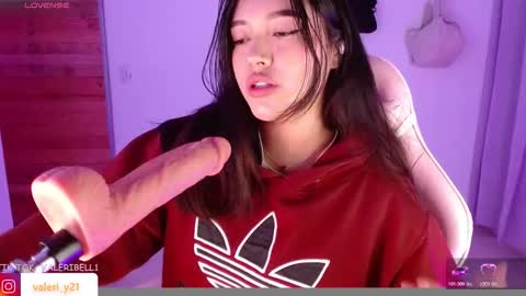 Valeri online show from December 2025 05:46:01 AM