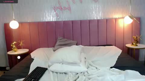 Snapshot of valerie__miller_ chatting on February 2026 07:26:02 PM Valerie online show from February 2026 07:26:02 PM