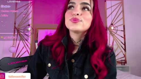 Snapshot of valerie__miller_ chatting on April 2026 02:03:02 PM Valerie online show from April 2026 02:03:02 PM