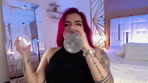 Snapshot of valerie__miller_ chatting on April 2026 08:17:02 PM Valerie online show from April 2026 08:17:02 PM