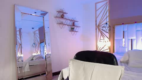 Snapshot of valerie__miller_ chatting on April 2026 08:23:01 AM Valerie online show from April 2026 08:23:01 AM