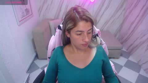 valerie_b online show from December 2024 09:24:01 AM