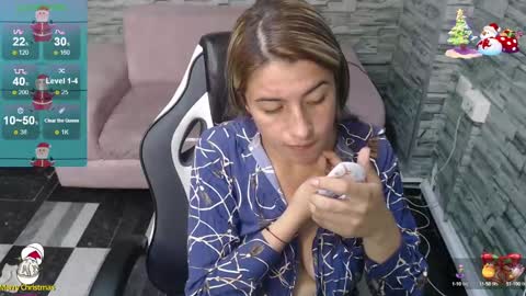 valerie_b online show from December 2024 03:37:02 PM
