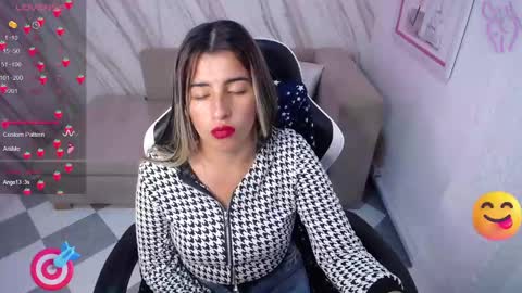 valerie_b online show from March 2025 10:30:02 AM