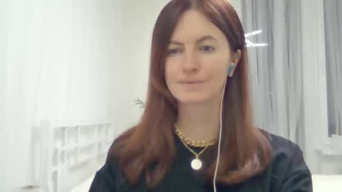 Snapshot of valerie_rose777 chatting on December 2024 03:53:02 PM valerie_rose777 online show from December 2024 03:53:02 PM